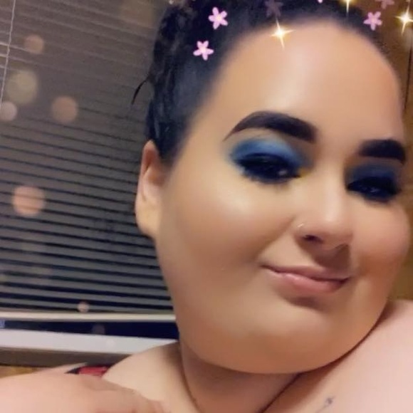 Meet your Posher, Susie - Picture 1 of 1